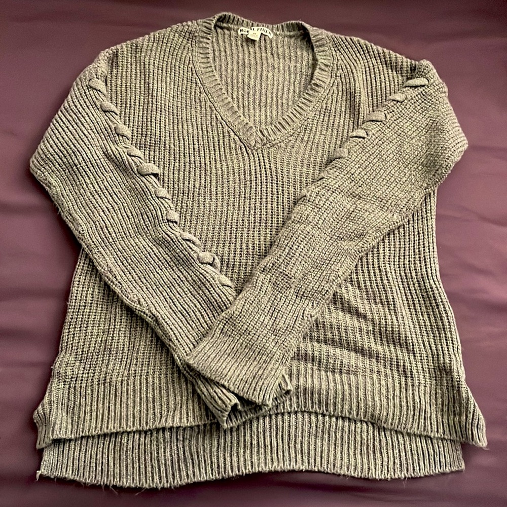 Moral Fiber gray v-neck knit sweater - medium